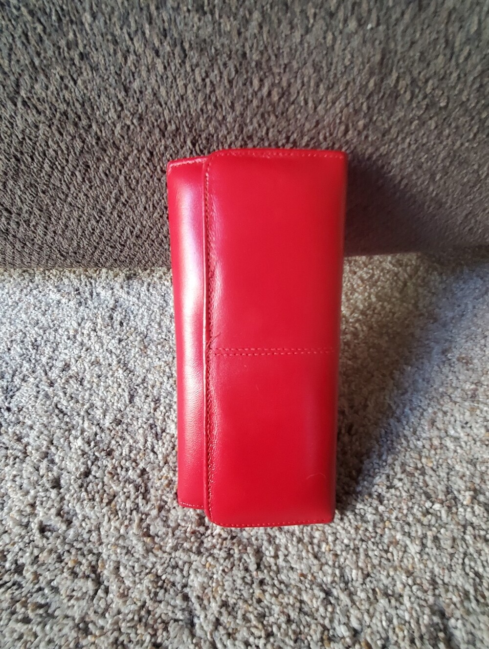 Red Womenโs Leather Wallet Clutch